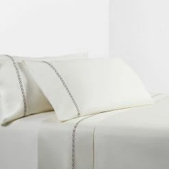 Best Pirce ๐งจ HiEnd Accents 350 TC Cream Sheet Set With Arrow Embroidery ๐