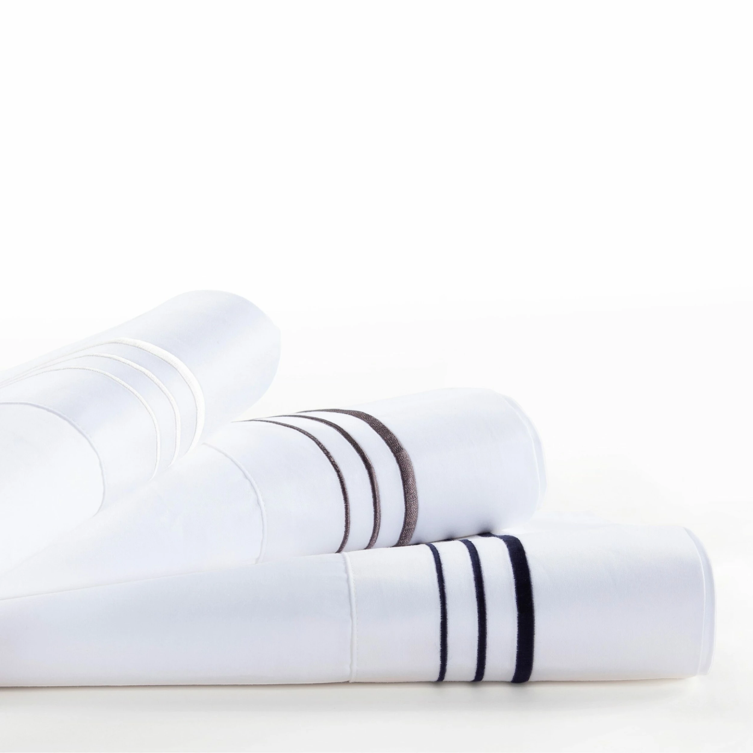 Wholesale 🌟 HiEnd Accents Embroidered Border 350TC Modern Urban 4 Piece Sheet Set Gray 🛒 3 Wholesale 🌟 HiEnd Accents Embroidered Border 350TC Modern Urban 4 Piece Sheet Set Gray 🛒