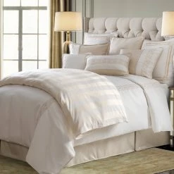 Best deal 😍 HiEnd Accents Hollywood 4 PC Comforter Set, Super King 💯