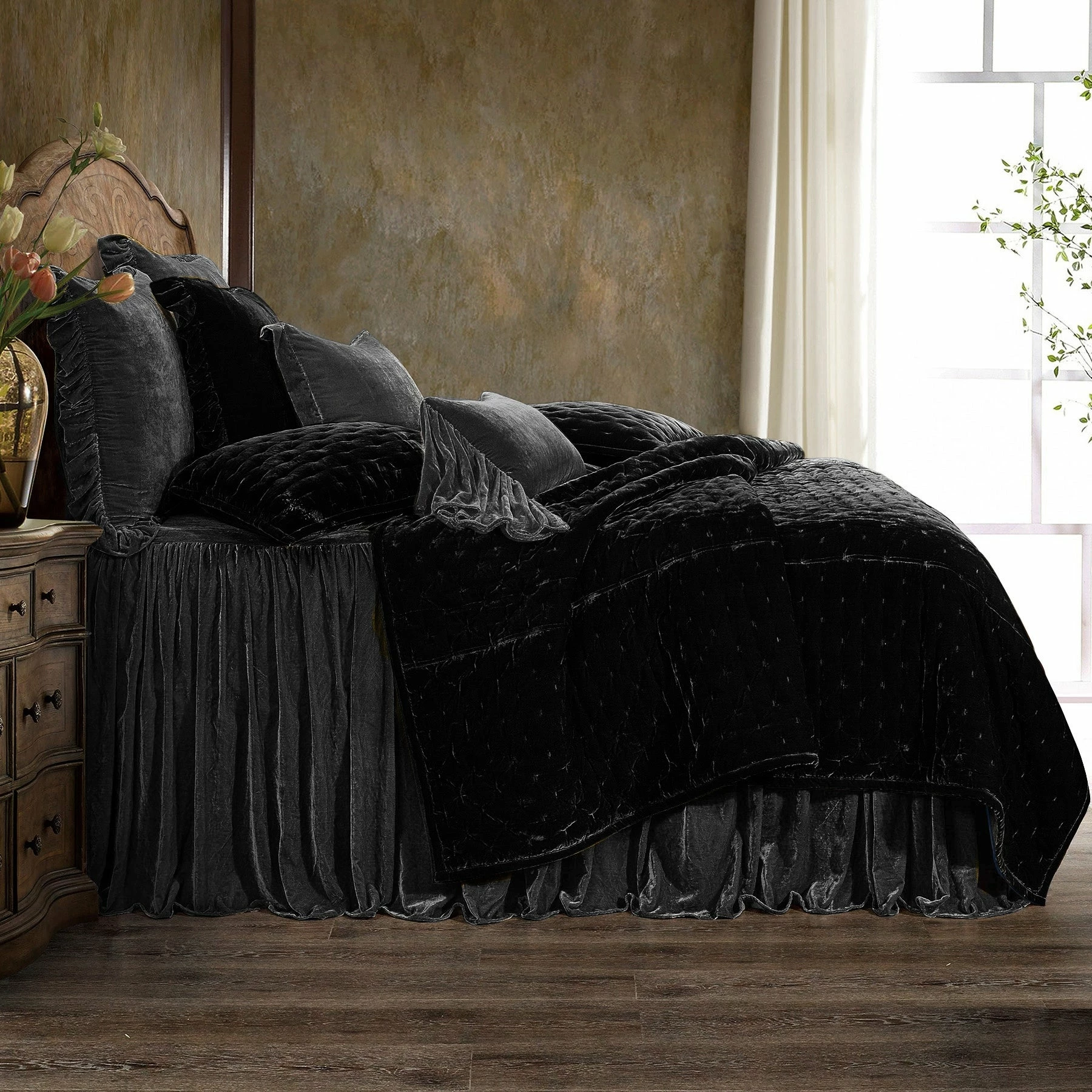 Top 10 โ๏ธ HiEnd Accents Stella Faux Silk Velvet Bedspread Set, 3PC Black ๐ 17 Top 10 โ๏ธ HiEnd Accents Stella Faux Silk Velvet Bedspread Set, 3PC Black ๐ - Image 15